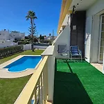 Summertime - Private Jacuzzi&bikes, 800m *