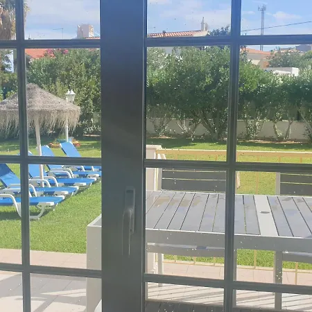 Summertime - Private Jacuzzi And Bikes, 800m בית נופש אלבופיירה