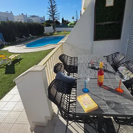 Summertime - Private Jacuzzi&bikes, 800m *