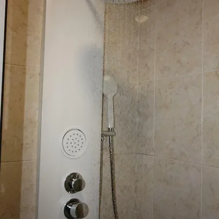 Summertime - Private Jacuzzi And Bikes, 800m Tatil Evi Albufeira